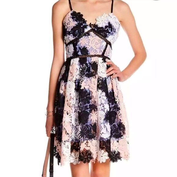 Romeo & Juliet Floral Lace Cocktail Dress for Wedding Event or Summer Party - Picture 1 of 8